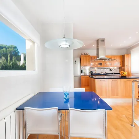 Sunset Romani 度假居 *