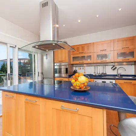 Sunset Romani 度假居